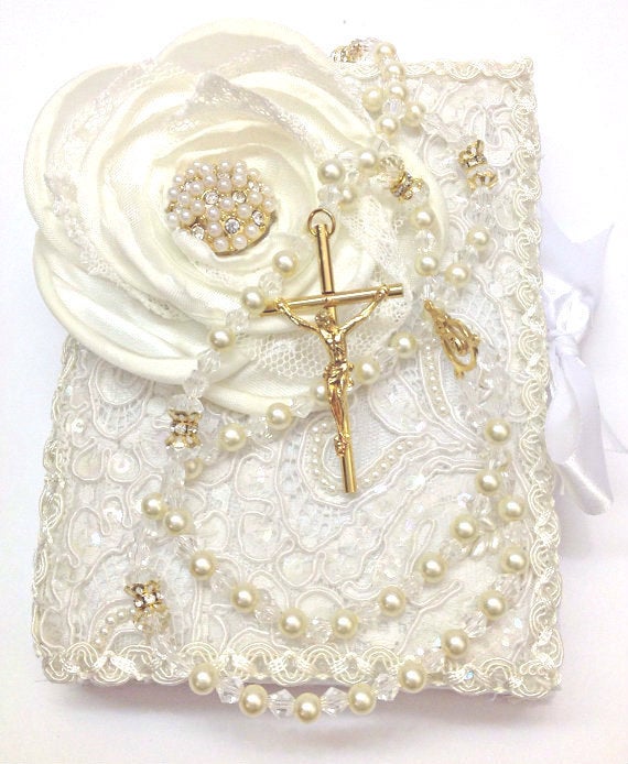 Holy bible/wedding bible/Catholic Wedding bible and Rosary/Bible Rosary Set/NIV bible/KJV bible