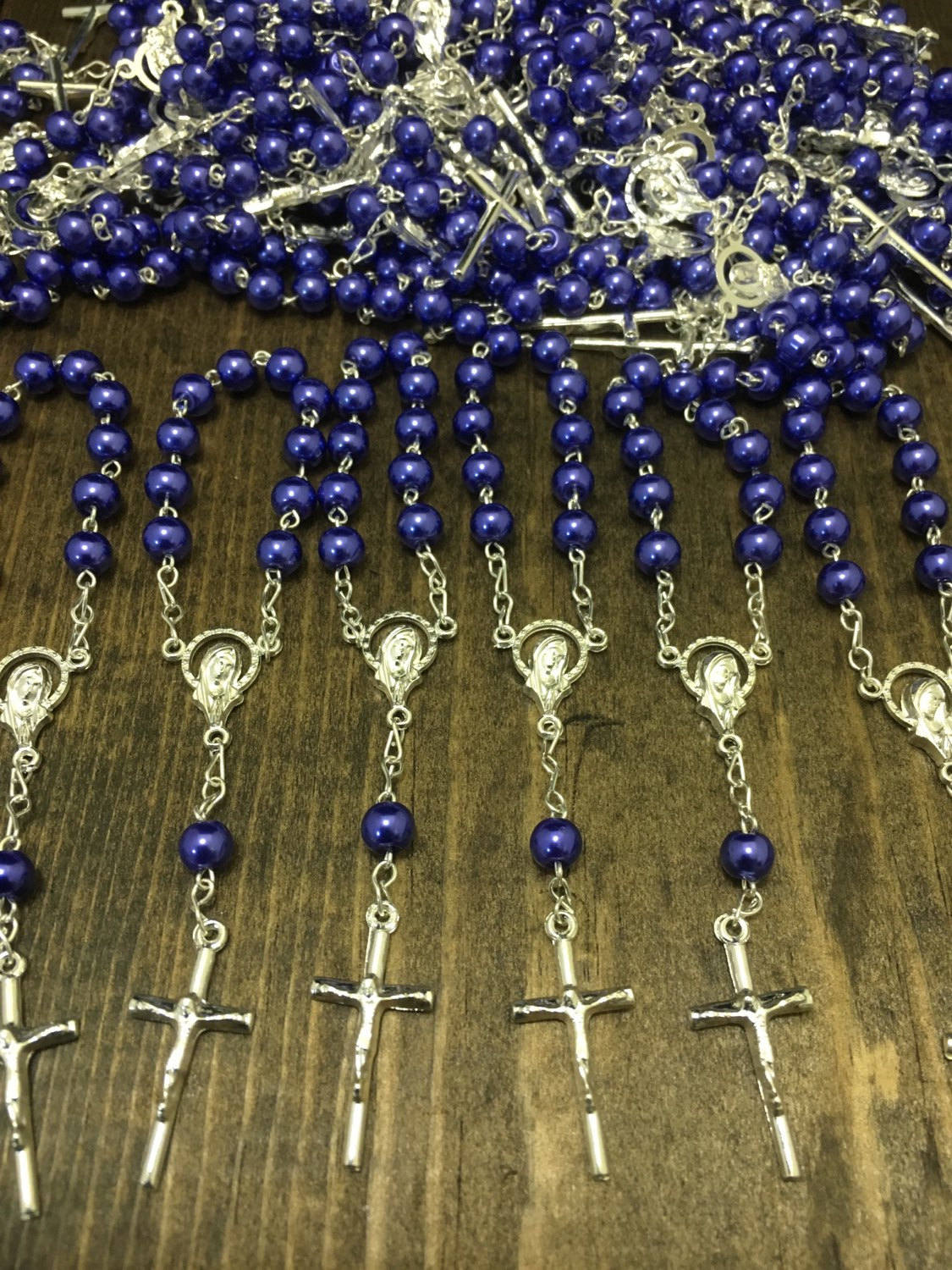 60 pcs Glass Pearl Rosaries, Decade Rosaries, Mini Rosaries, Communion favors Recuerditos Bautizo / Mini Rosary Baptism Favors 60 pcs