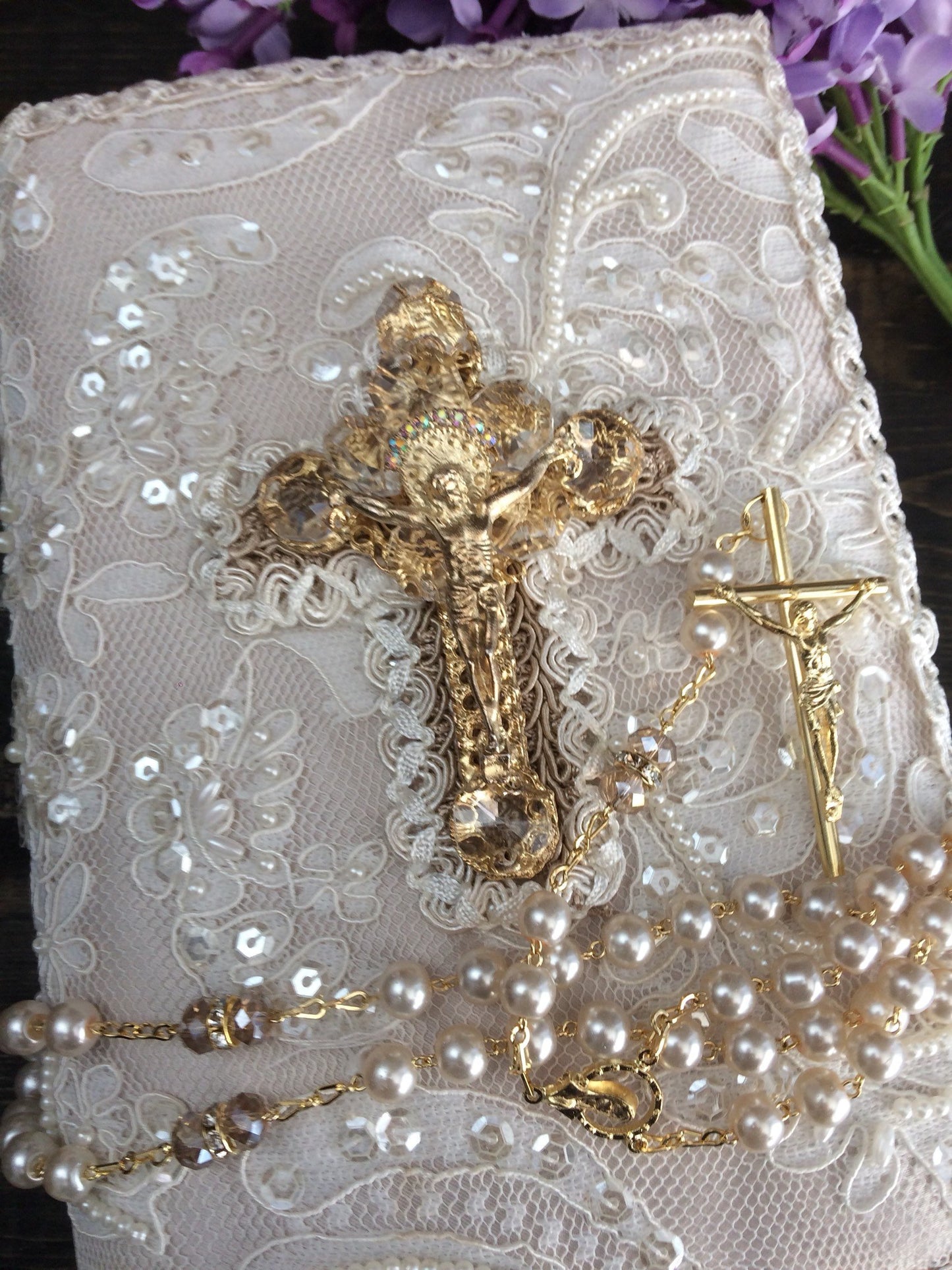 Lace Wedding bible and Rosary, Bible Rosary Set, Libro y Rosario, catholic bible, wedding bible rosary, lace bible, lace communion bible