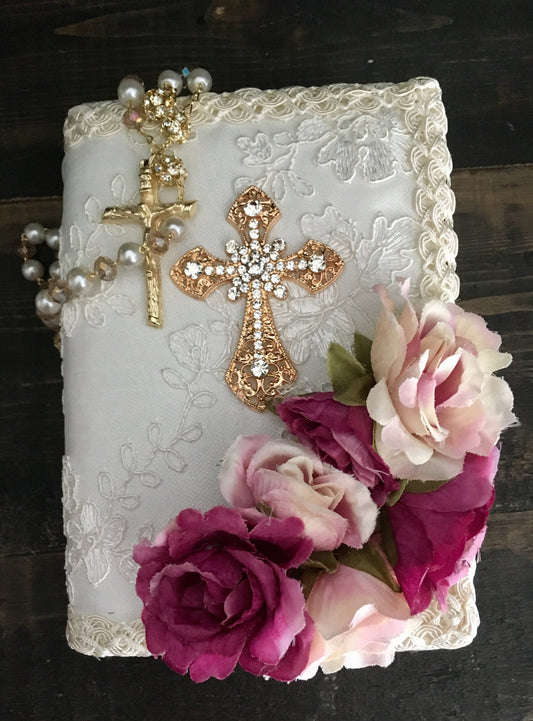 Ivory Wedding bible, Baptism Bible, Communion Bible, Quinceanera bible and rosary set