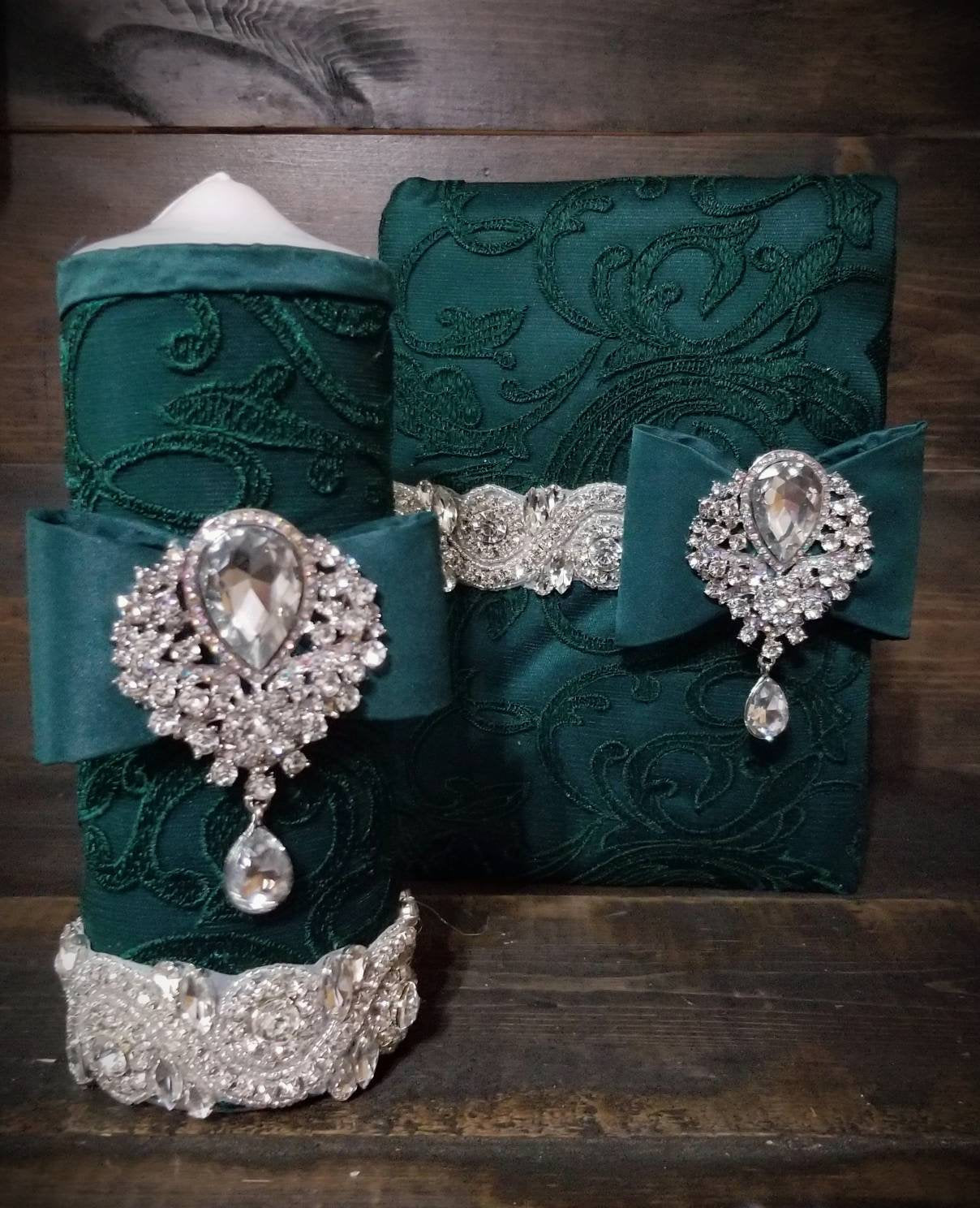 Emerald green Quincenaera Bible and Candle, Biblia boda, quinceanera, cotillion, sweet sixteen, blush wedding, blush gold quincenaera