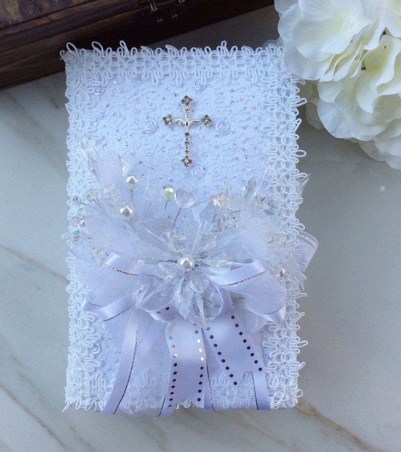 Wedding Bible, Ceremony bible, Religious bible, Biblia, Biblia boda, quinceanera, cotillion, Lace Bible, Bible Cover, ivory wedding bible