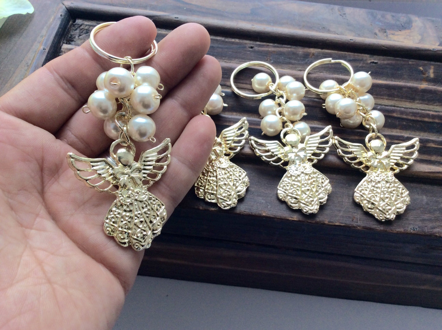 80 pcs keychain angel charm, Wedding favors, Baptism Favors, Communion favors, Recuerditos