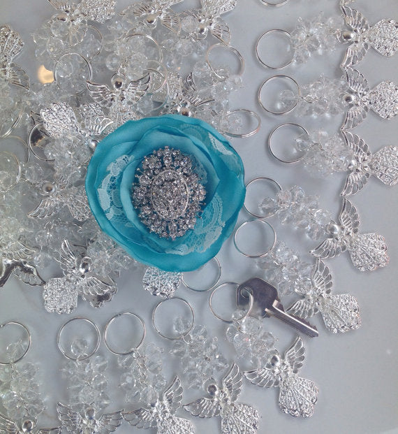 75 pcs keychain angel charm, Wedding favors, Baptism Favors, Communion favors, Recuerditos