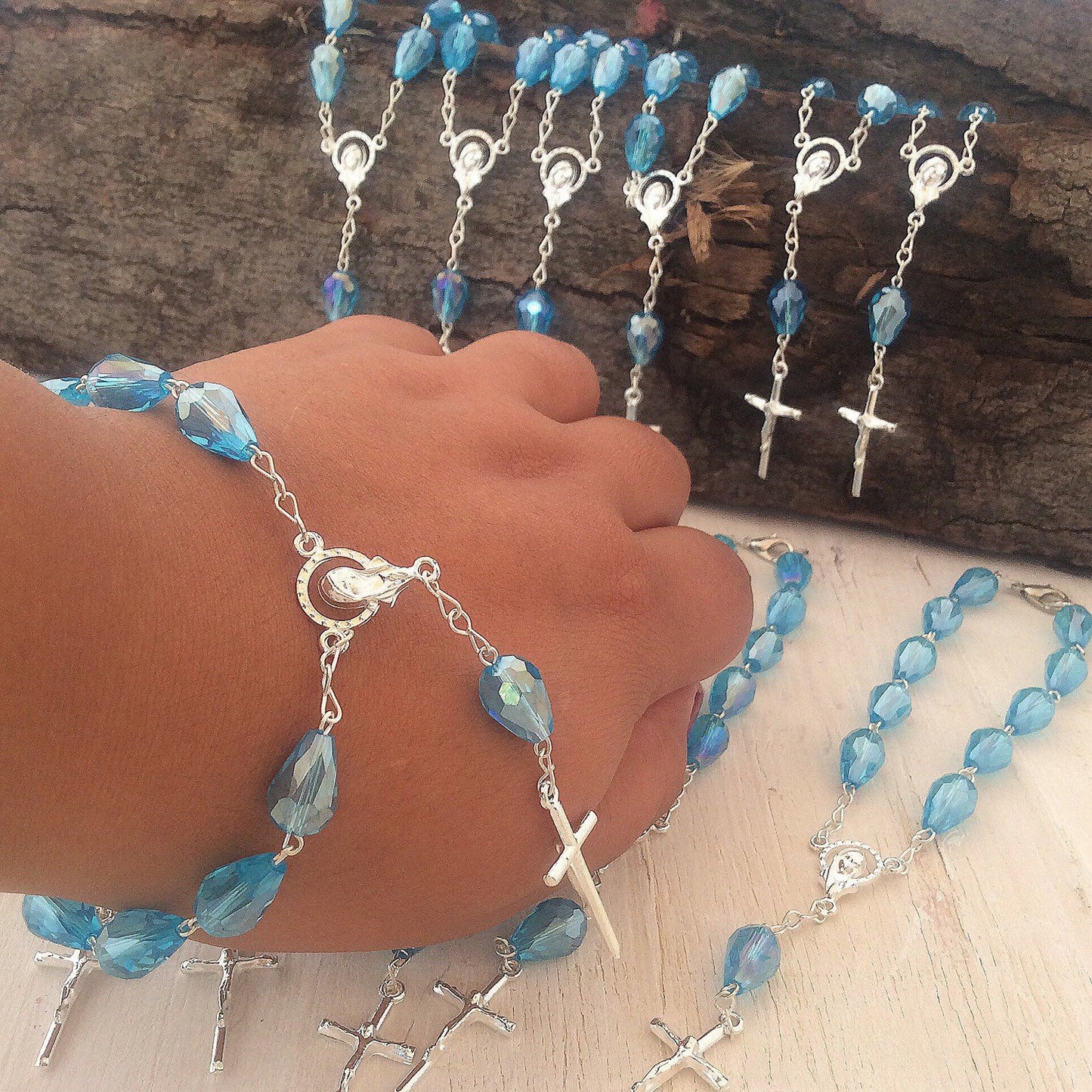 50 pcs Teardrop Crystal favors, First Communion, Wedding Favors, Recuerditos Bautizo 50 Bracelets, Car mirror beads